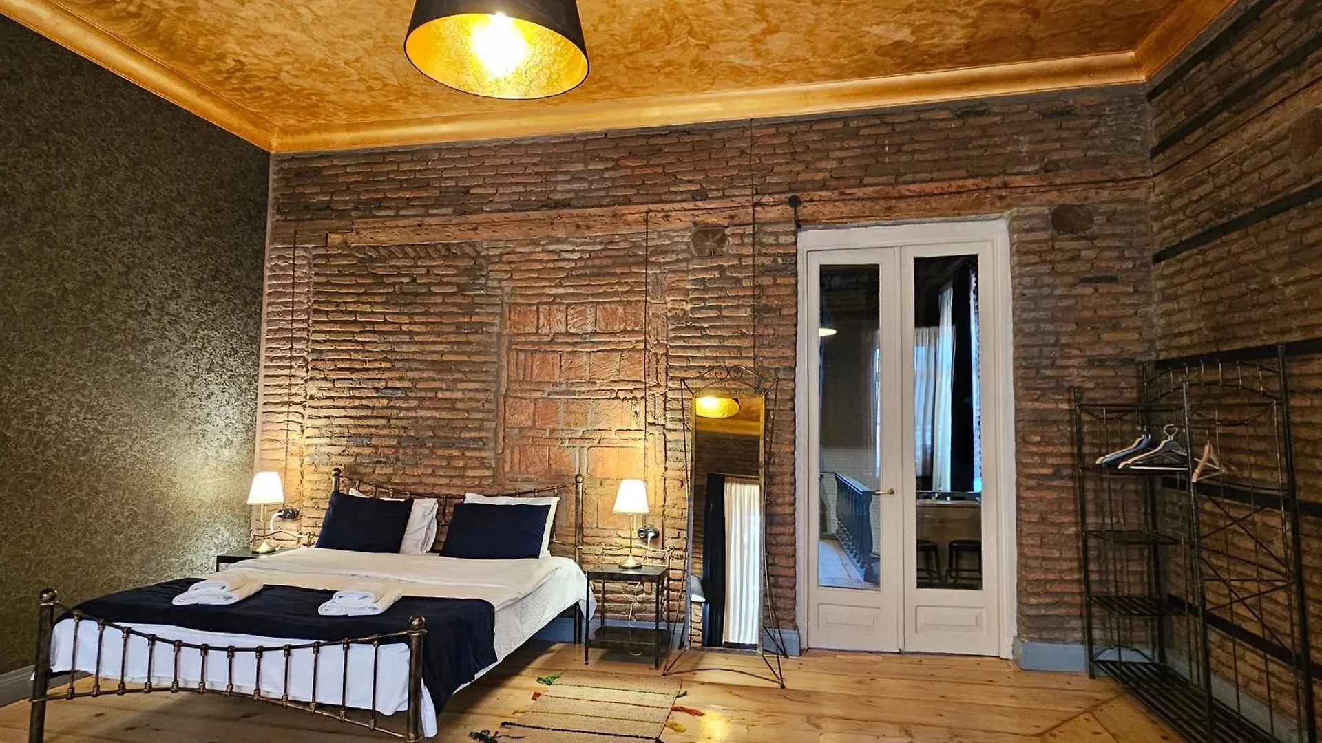 Old Gold Apartment Tiflis Gürcistan