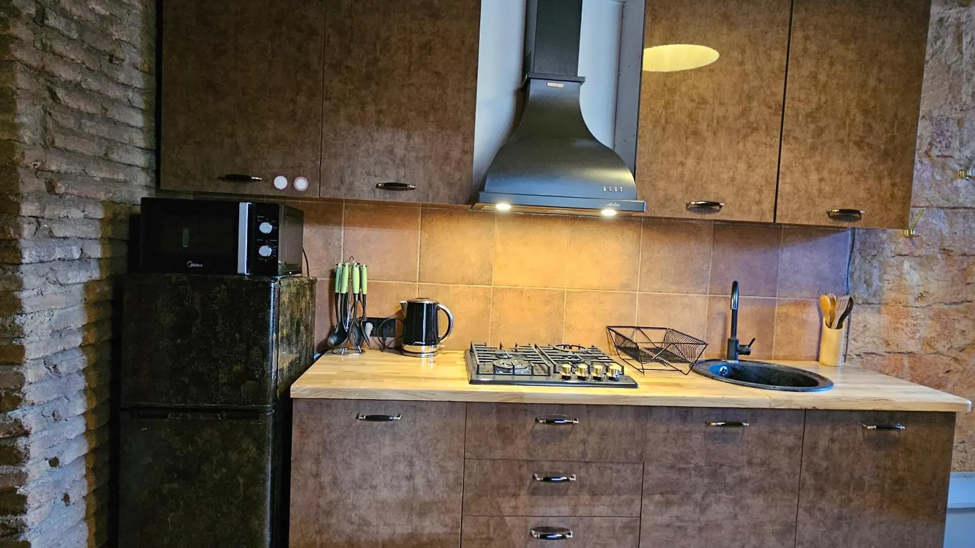Old Gold Apartment Tiflis